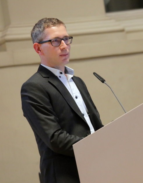 Prof Philippe Smet